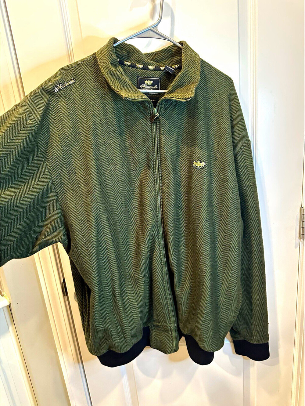 Akademiks Vintage Green Chevron Bomber Jacket Full Zip Embroidered Logo 2XL